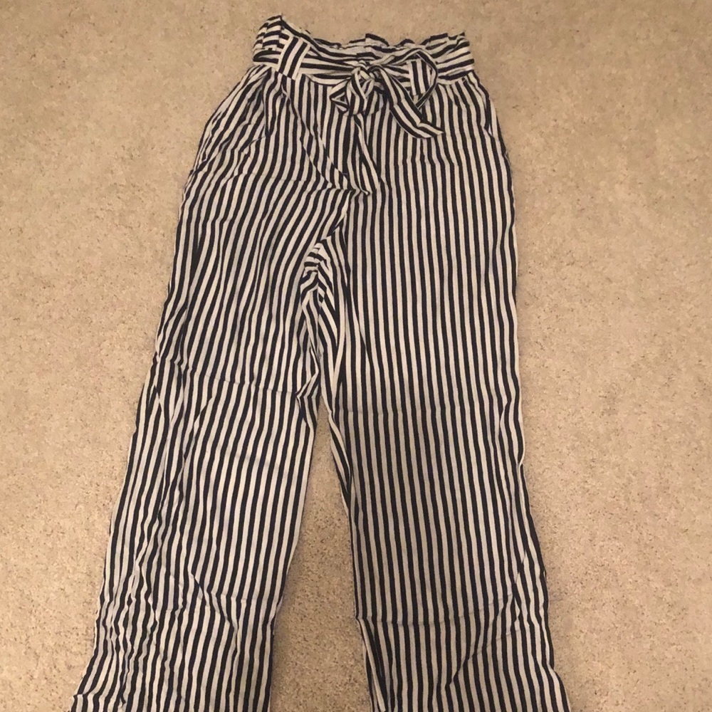 High Rise Wide Leg Stripped Pants